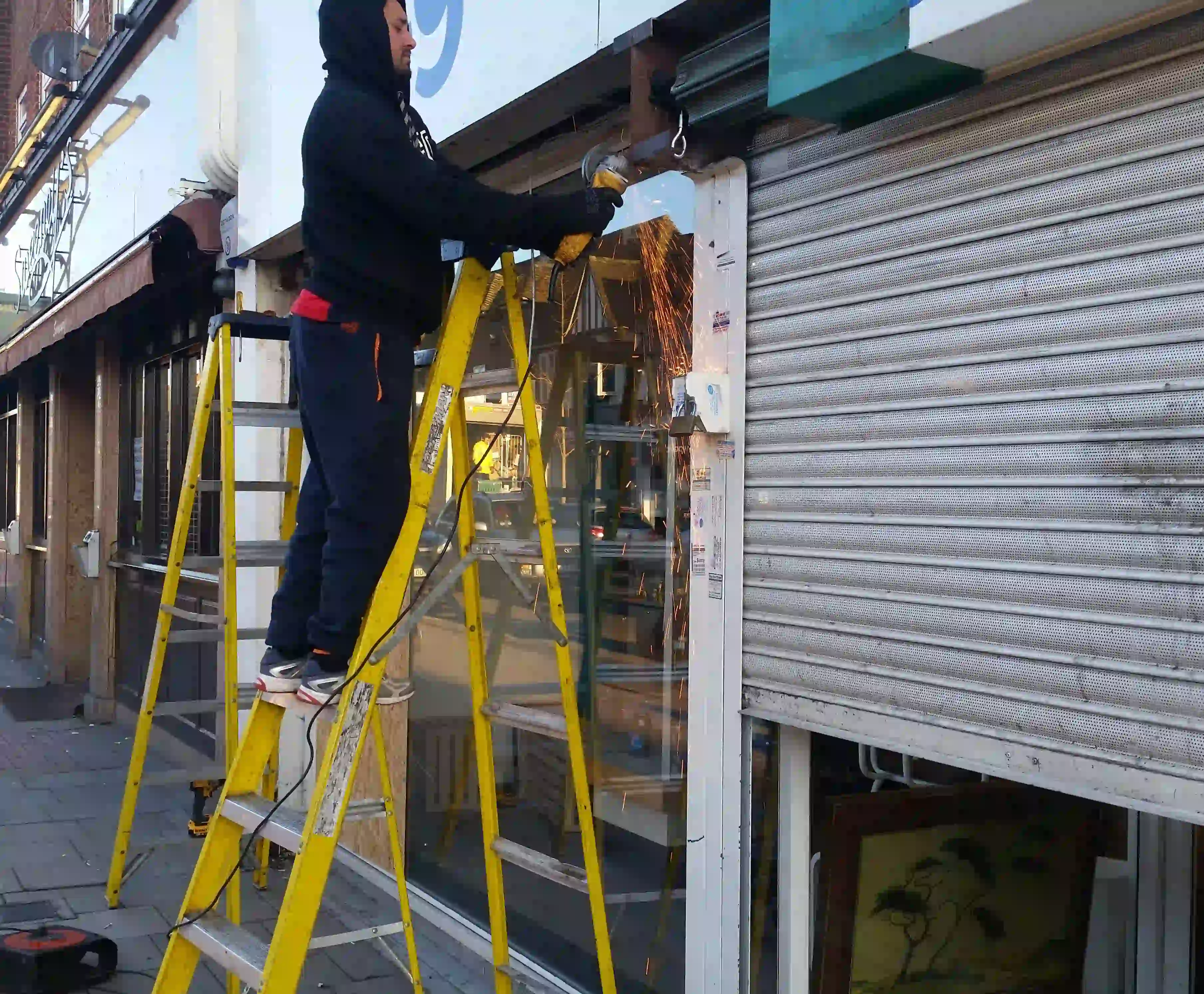 Professional shutter repair in Corbets Tey